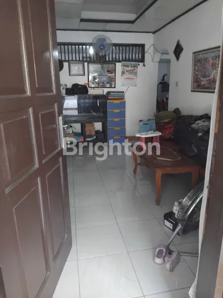 image RUMAH TINGGAL ATAU RUMAH KOS  DI KELAPA GADING POSISI HOOK (4)