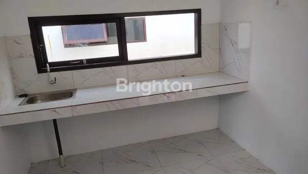 image RUMAH BARU SIAP HUNI  (6)