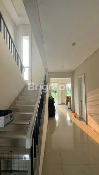 image RUMAH 2 LANTAI VIEW GOLF, SUVARNA SUTERA (4)