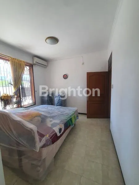 image RUMAH MEWAH LOKASI DHARMAHUSADA  MAS SURABAYA TIMUR (3)