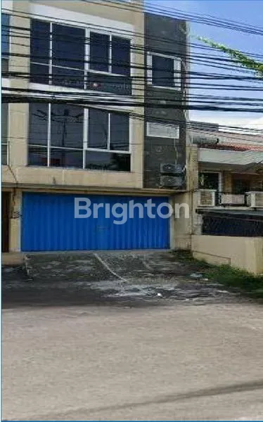 image RUKO 3 LANTAI PLUIT KARANG UTARA, SIAP HUNI DAN RAPI (1)