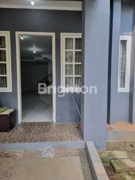 image RUMAH RAPI DISEWAKAN (8)