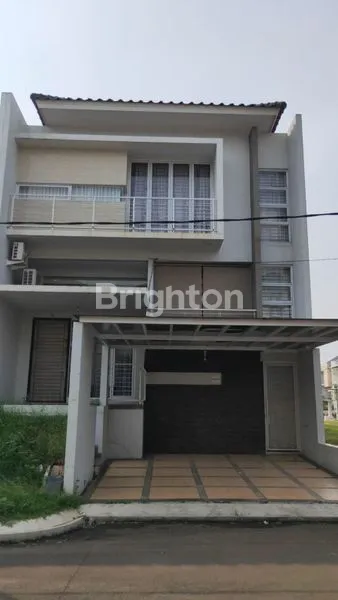 image RUMAH 2 LANTAI DUTA GARDEN FULL FURNISHED TERAWAT DAN KONDISI BAGUS (1)