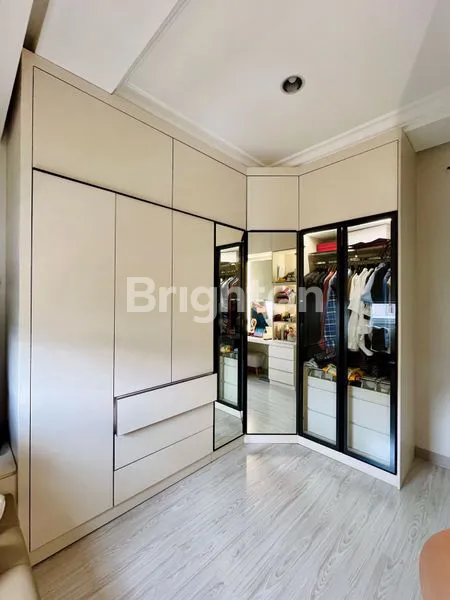 image RUMAH 2 LANTAI DUTA GARDEN FULL FURNISHED TERAWAT DAN KONDISI BAGUS (2)