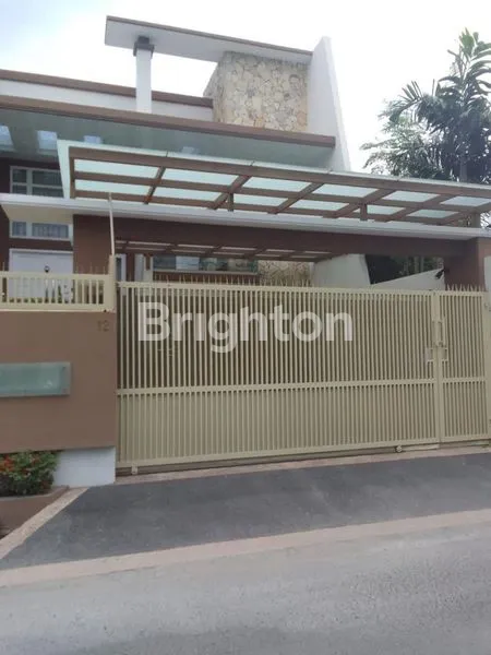 image RUMAH BESAR BESERTA FURNISHNYA (8)