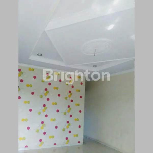 image RUMAH 2 LANTAI MERUYA UTARA JAKARTA BARAT (5)
