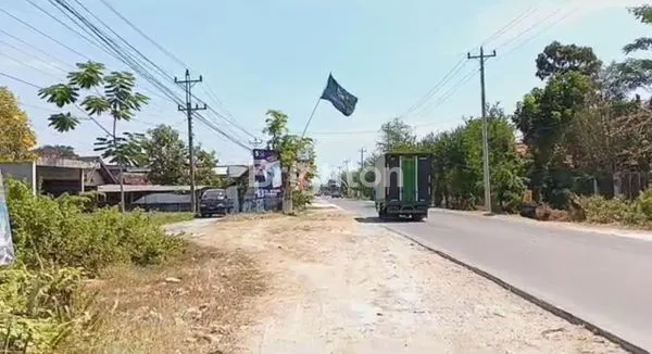 image GUDANG SIAP PAKAI DENGAN TANAH EKSTRA LUAS DI JALAN UTAMA PURWODADI BLORA (4)
