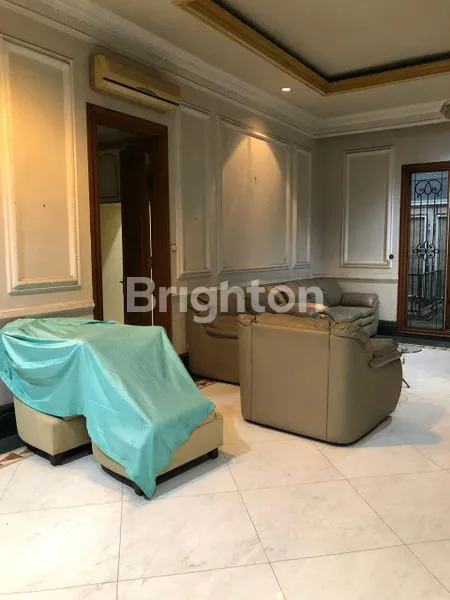 image RUMAH MEWAH LOKASI PREMIUM DI PENISI PERMAI PIK,AKSES MUDAH NYAMAN HUNI. (6)