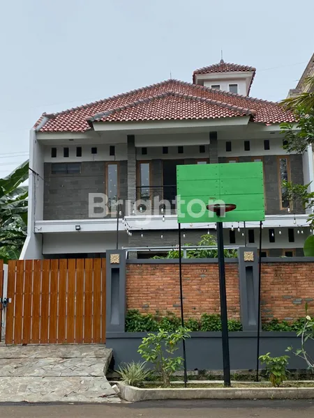 image RUMAH TERAWAT AKSES TOLL LIMO DEPOK FREE FURNISH (1)