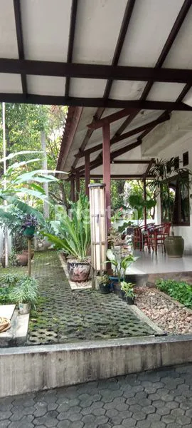 image RUMAH MEWAH HOOK, SAMPING TAMAN, PONDOK INDAH (1)