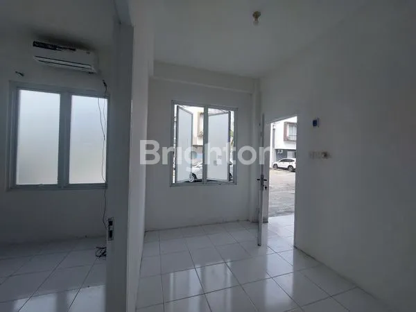 image DIJUAL UNIT APARTEMEN LANTAI 1 DI GREEN VALLEY BALIKPAPAN  (7)