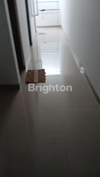 image RUMAH 3 LANTAI DEKAT SUNRISE GARDEN, JAKARTA BARAT, SHM (6)