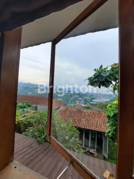 image RUMAH ASRI SEMI VILLA CIGADUNG BANDUNG UTARA (8)