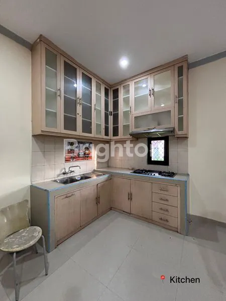 image DISEWAKAN RUMAH MODERN MINIMALIS BERSIH NON FURNISED  GUNUNG SOPUTAN (5)