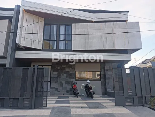 image RUMAH HOOK MINIMALIS 4KT DI MANYAR INDAH (2)