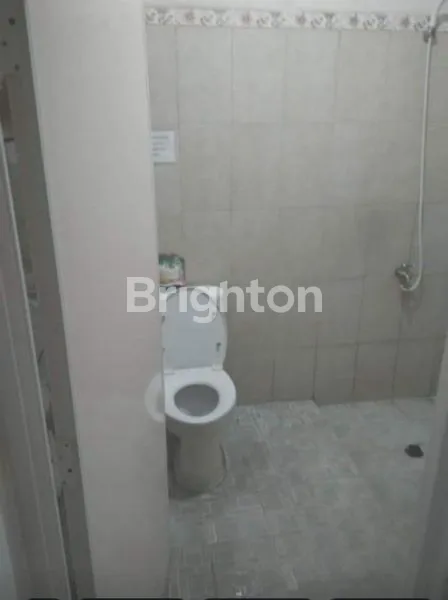 image RUMAH LUAS DI GRIYA LOKA BSD — 7 KAMAR, 3 GERBANG, HALAMAN LAPANG, SIAP RENOVASI, LOKASI SUPER STRATEGIS! (4)