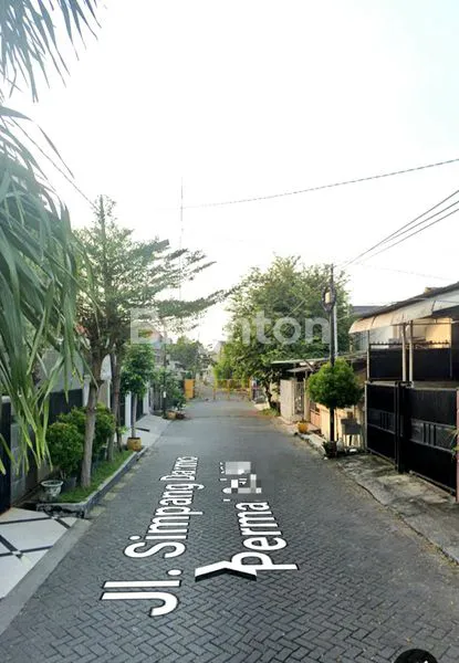 image RUMAH SIMPANG DARMO PERMAI SELATAN SURABAYA BARAT SDPS (2)