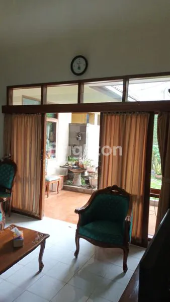 image RUMAH MEWAH 2 LANTAI DI KAWALUYAAN  INDAH, BANDUNG  (4)