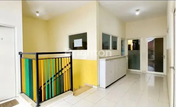 image RUMAH 2 LANTAI RAYA BABATAN PRATAMA (3)