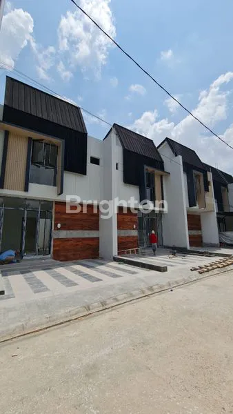 image RUMAH NEMPEL JAKARTA  (1)