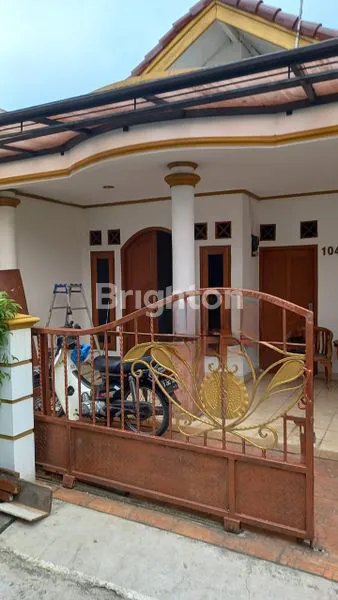 image RUMAH 2 LANTAI NYAMAN & STRATEGIS DI  DEPOK! (1)