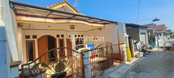 image RUMAH 2 LANTAI NYAMAN & STRATEGIS DI  DEPOK! (2)