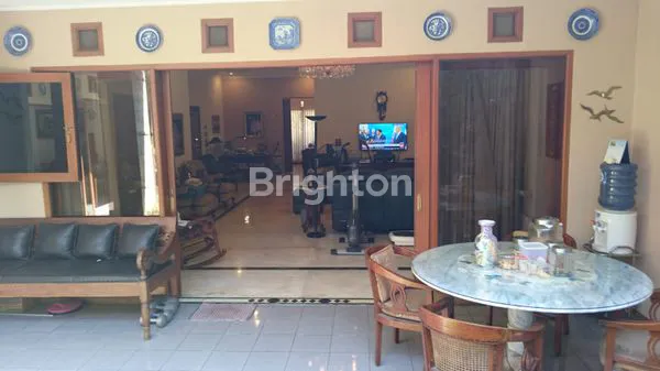 image RUMAH MEWAHSUKAHAJI PERMAI GEGERKALONG BANDUNG UTARA (6)