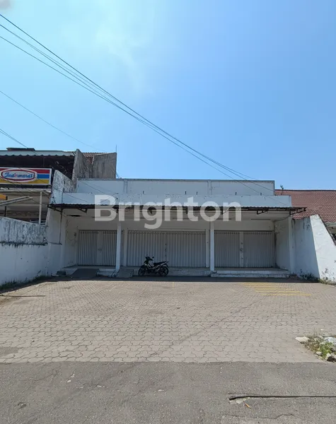 RUKO TEMPAT USAHA KOMERSIAL DEKAT HOTEL, CAFE & BANK JALAN RAYA JEMURSARI PRAPEN RUNGKUT TENGGILIS A.YANI DEKAT SIWALAN KERTO