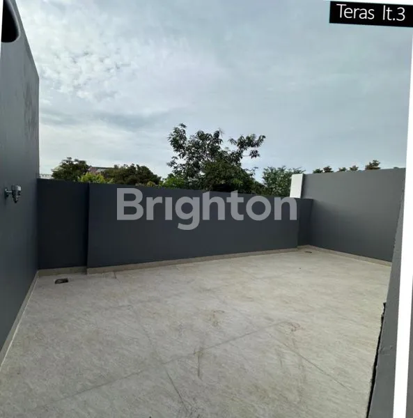 image RUMAH BARU TANJUNG DUREN  3 LANTAI (2)