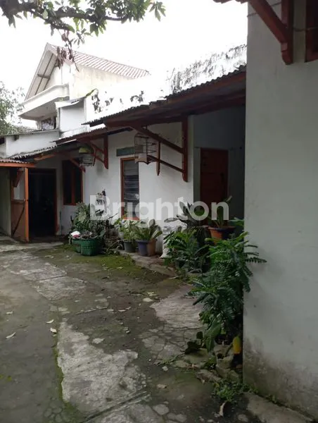 image RUMAH NYAMAN DI KARTASURA DENGAN SUASANA TENANG DAN ASRI.\\N (4)