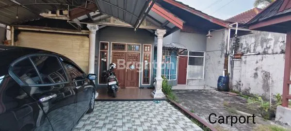 image RUMAH POSISI STRATEGIS & AKSESIBILITAS BAIK, BERADA DI TENGAH KOTA.. (2)
