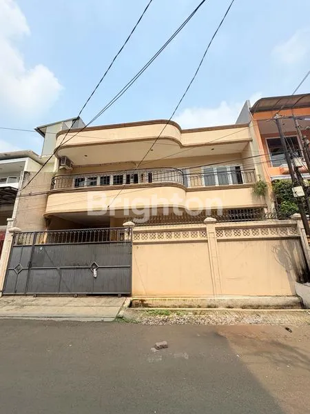 image DIJUAL RUMAH 2 LANTAI DI DURI KEPA (1)
