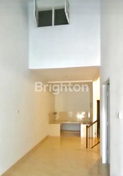 image RUMAH 1 ½ LANTAI 2 KT CARPORT 1 MOBIL DI SUNTER JAKARTA UTARA (2)