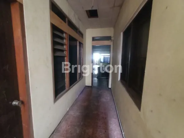 image DISEWAKAN RUKO 3 LT DI SUTAN SYAHRIR - SOLO  (4)