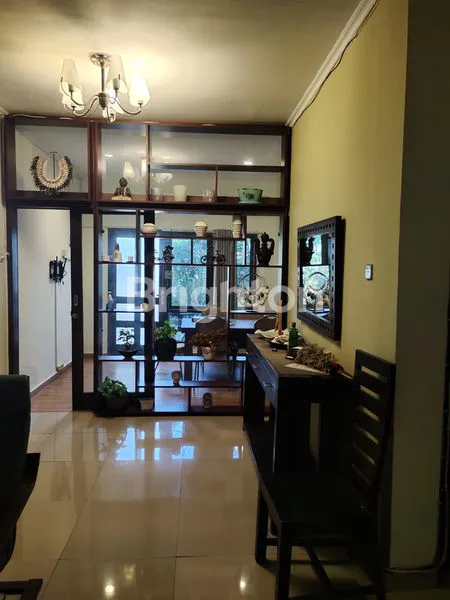 image RUMAH DISEWA TEMPAT STRATEGIS ,NYAMAN DNA EXCLUSIVE  (2)