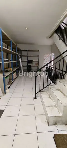 image RUKO 2 GANDENG MEWAH HARUS TERJUAL NEMPEL BINTARO DAN REMPOA TANGERANG SELATAN  (7)