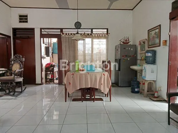 image HUNIAN STRATEGIS KUTISARI, 4+1 KT, ROW JALAN 3 MOBIL (5)