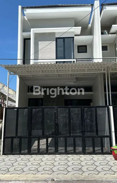 image RUMAH BARU 2 LANTAI KUTISARI INDAH SURABAYA, SIAP HUNI! (1)