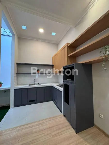 image DIJUAL RUMAH 1 LANTAI DI GRIYA ASRI PAKUWON CITY SURABAYA, DEKAT EAST COAST MALL DAN UNIVERSITAS WIDYA MANDALA, LUAS 78 M² (6×13) FULL FURNISH DAN 1 KAMAR TIDUR COCOK UNTUK HUNIAN PASUTRI MUDA ATAU MAHASISWA, SHM, HADAP SELATAN, HARGA NEGO SAMPAI JADI! (7)
