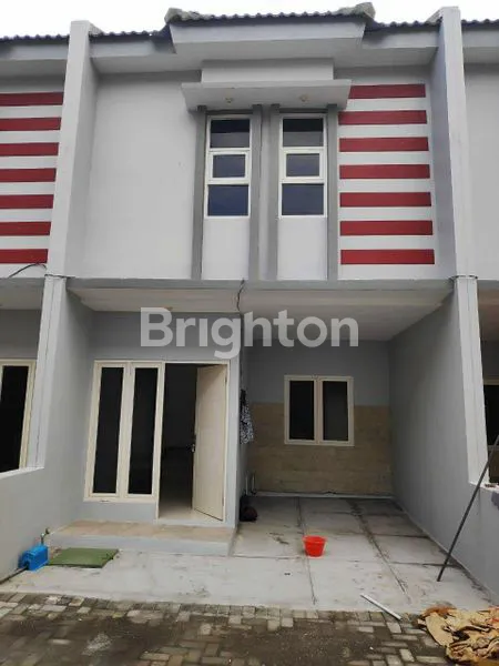 image RUMAH BARU 2 LANTAI DI RANGKAH SURABAYA, SIAP HUNI! (1)