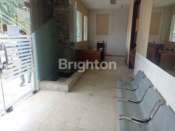 image RUKO GANDENG 4 LANTAI SIAP PAKAI (3)