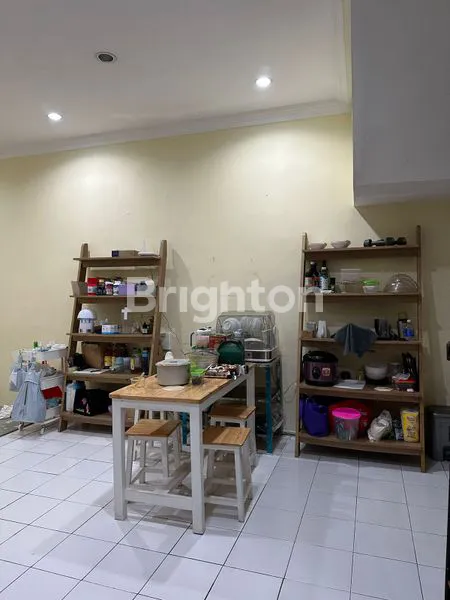 image RUMAH STRATEGIS LT 118 DI JAKARTA SELATAN (4)