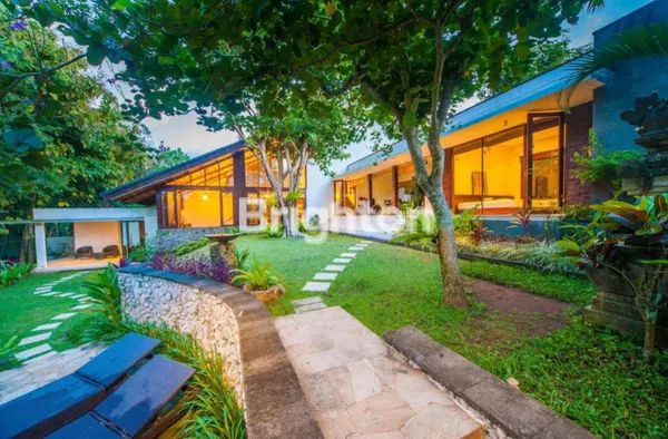 image BEAUTIFUL VILLA IN SUKAWATI\NJUAL VILLA\NBANJAR KEBALIAN, JL WERKUDARA, SUKAWATI, GIANYAR REGENCY, BALI - GIANYAR\N (5)