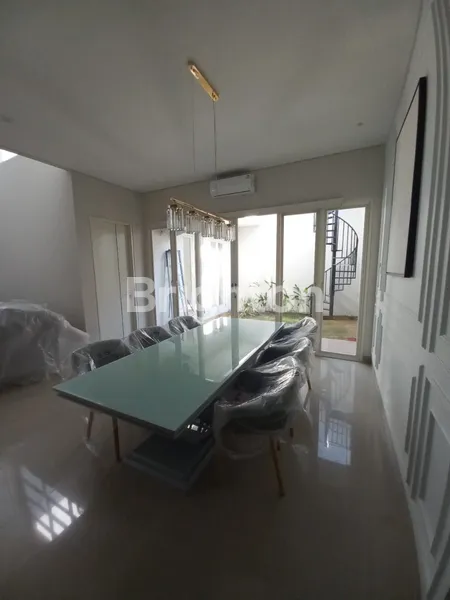 image MANYAR GARDEN REGENCY BARU GRESS BONUS FURNISHED (4)