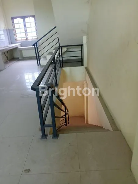 image RUKO CANTIK DEKAT BANDARA, 3,5 LANTAI (8)