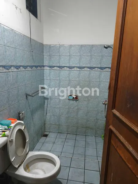 image RUMAH TINGGAL DI ANGGREK LOKA (8)