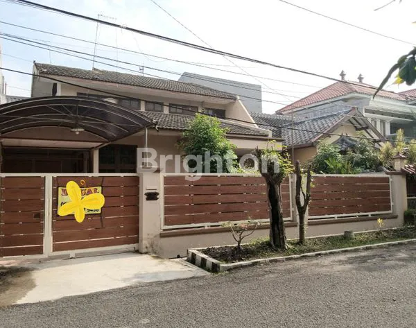 image RUMAH STRATEGIS DEKAT UBAYA, LT 300M² (1)