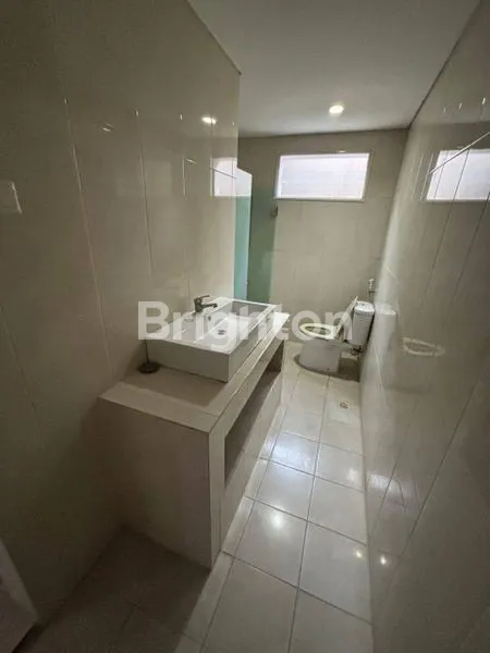 image RUKO NGAGEL MINIMALIS DEKAT TENGAH KOTA (5)