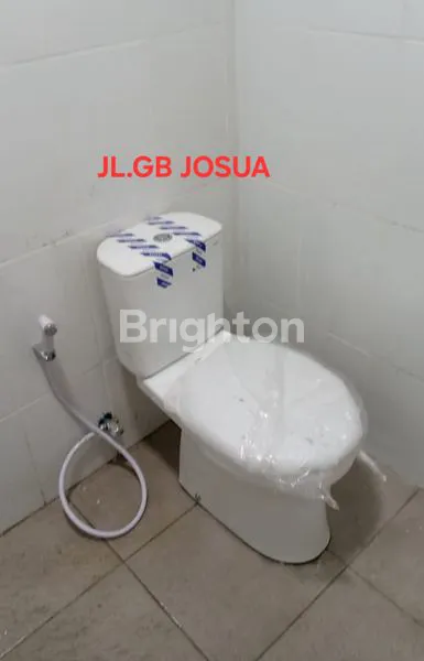 image RUMAH LANTAI 1  DI JALAN YOSUA MEDAN  (3)