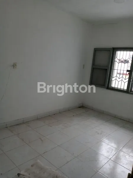 image RUMAH LANTAI 1  DI JALAN YOSUA MEDAN  (7)